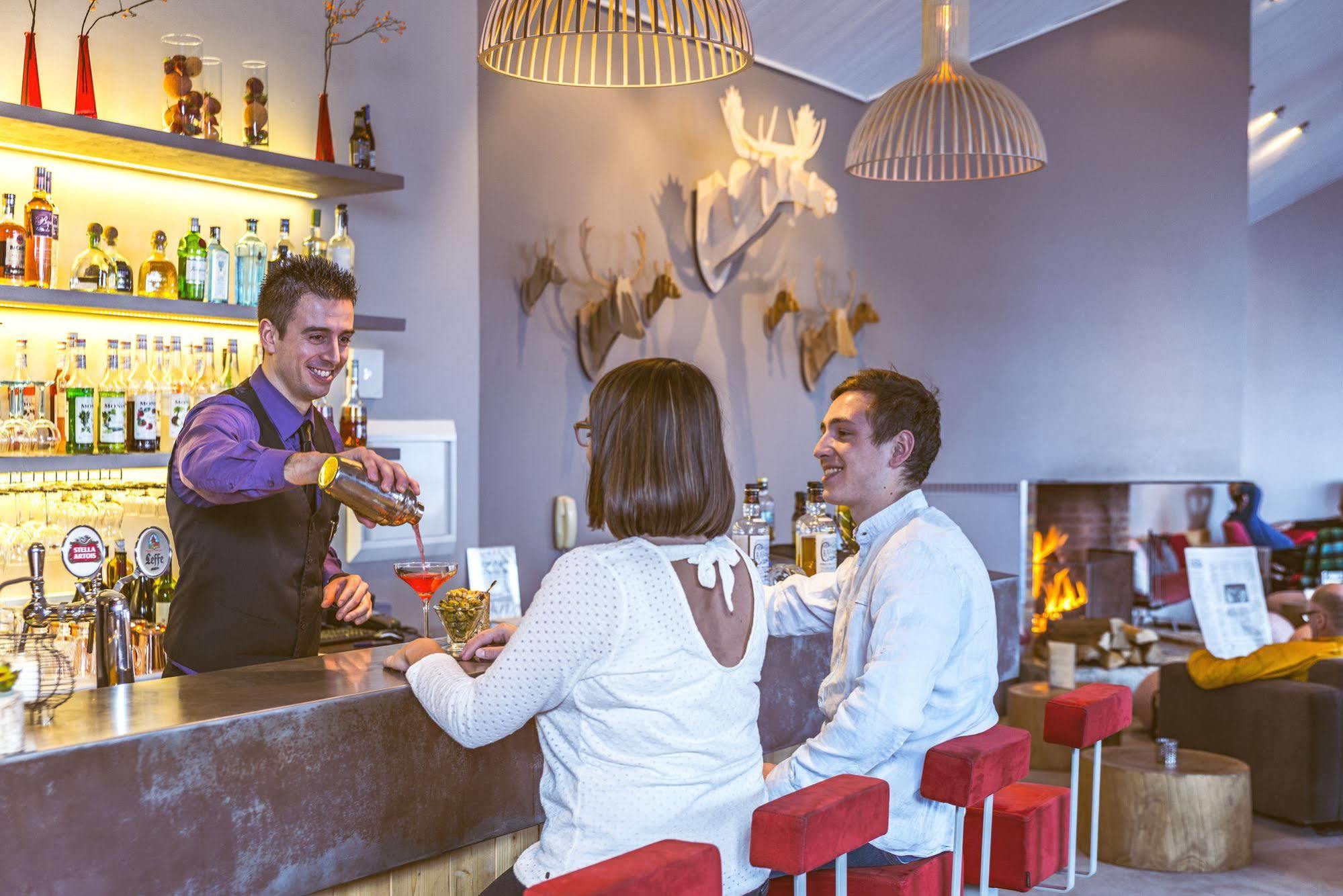 Hotel Les Bruyeres Les Menuires Екстериор снимка