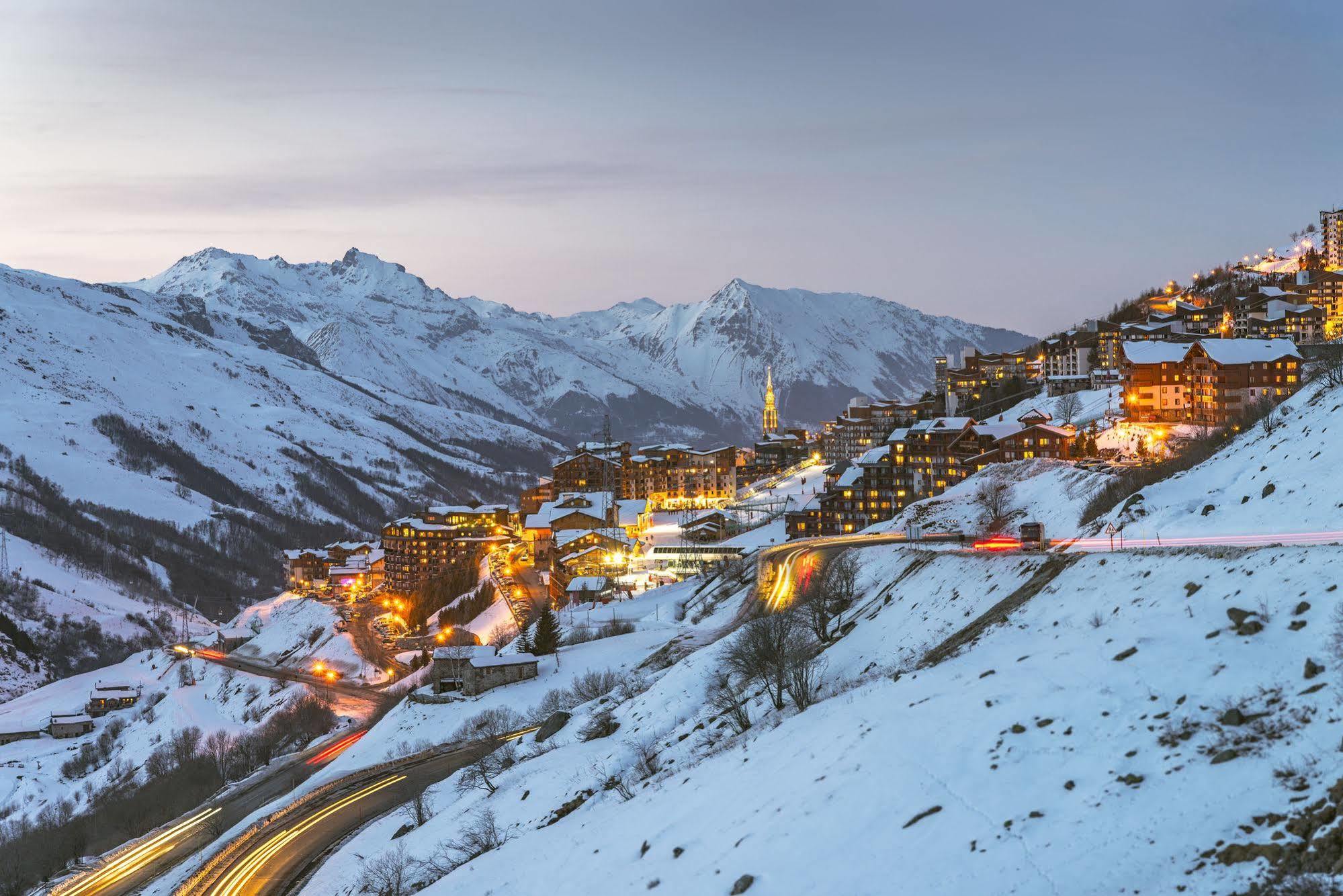Hotel Les Bruyeres Les Menuires Екстериор снимка